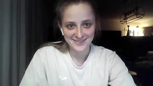 LeaWetGirl webcam