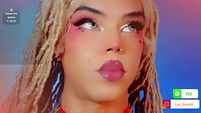 DanniLee_ webcam