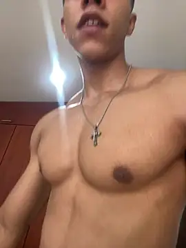 RickyEbony's live cam