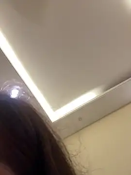 Sexy-Sumaiya webcam