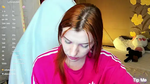 MeganNewCat webcam