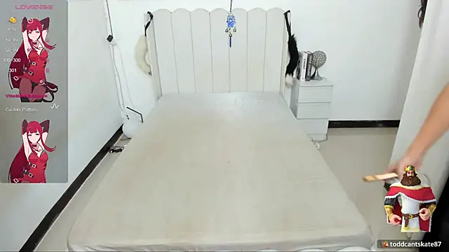 AliciaMooore webcam