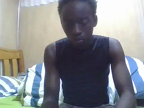 myles_erqt (M twink) - 3