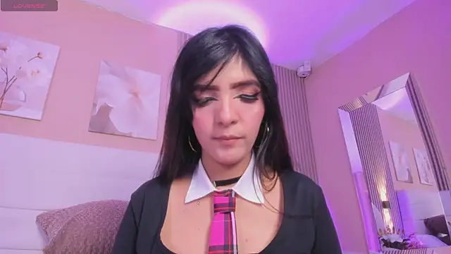 LisaLain webcam