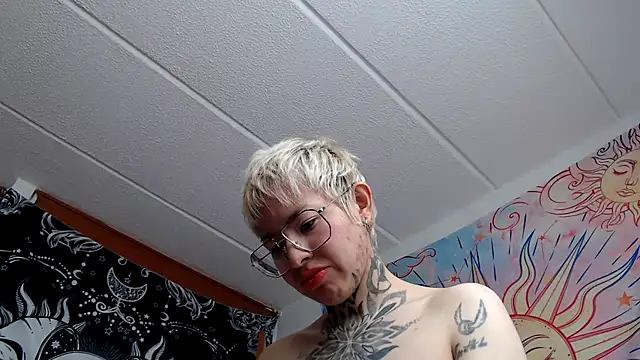 ArrangedFoot webcam