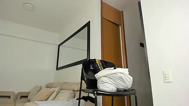 smit_hot_sr live cam on StripChat