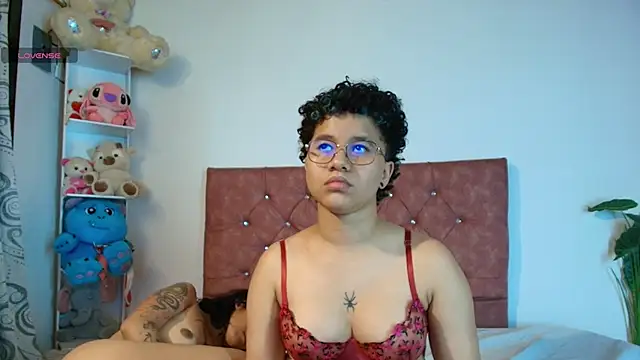 azul_honey (G teen) - lick and suck mi pussy and ass