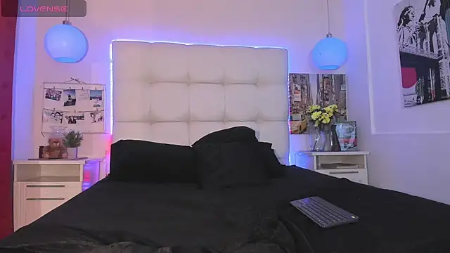 mxli_divine_ (T teen) - dildo in my ass