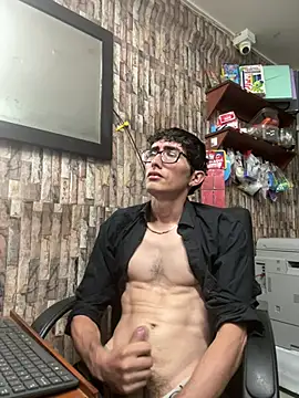jhosuamoore live cam on StripChat