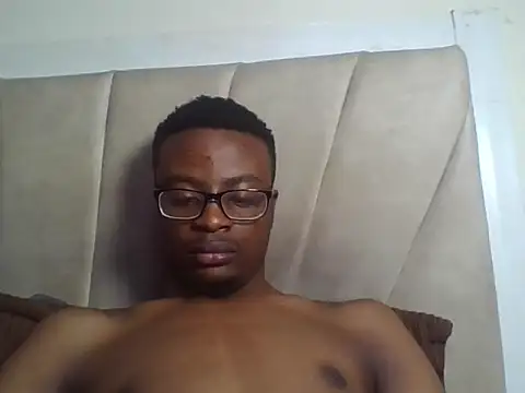 freakyboy255 (M young) - Raise money for my cancer treatment
