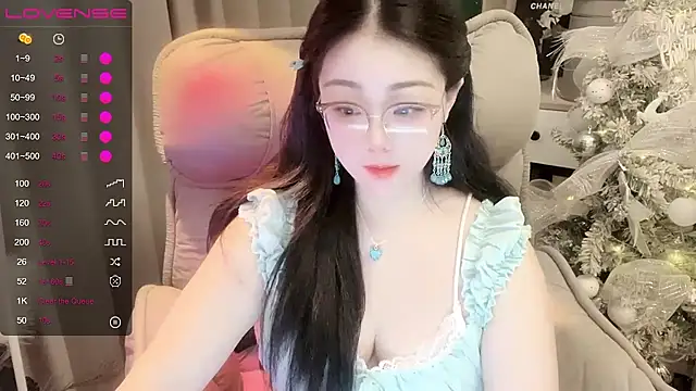 Monica-666888- webcam
