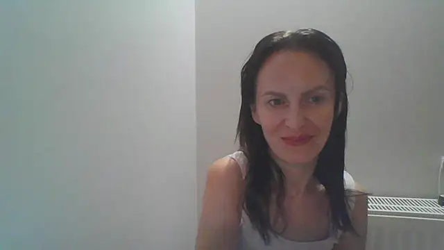 AnnaTight webcam