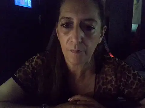 la-fee-pas-chier live cam on StripChat