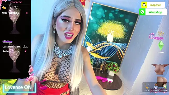 10inDominant_Ayesha webcam