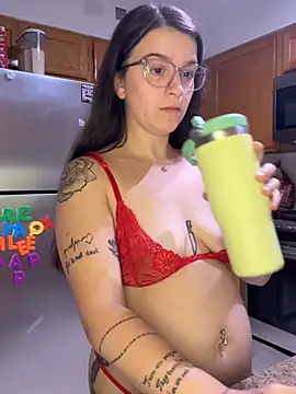 joeystaciee live cam on StripChat