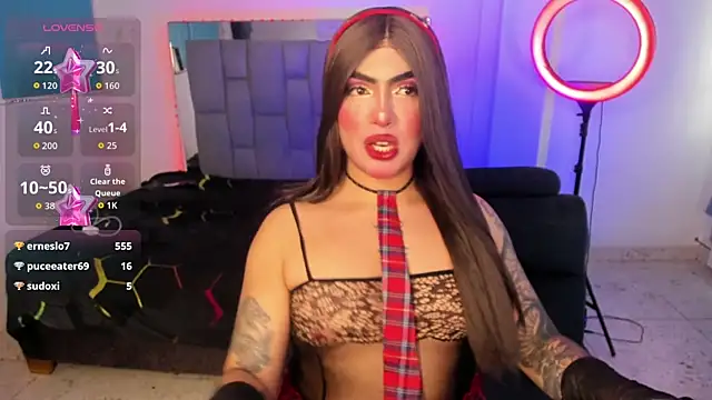 Sophie_whitexxx live cam on StripChat