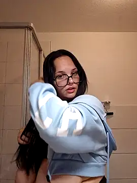 JUJUICY- webcam