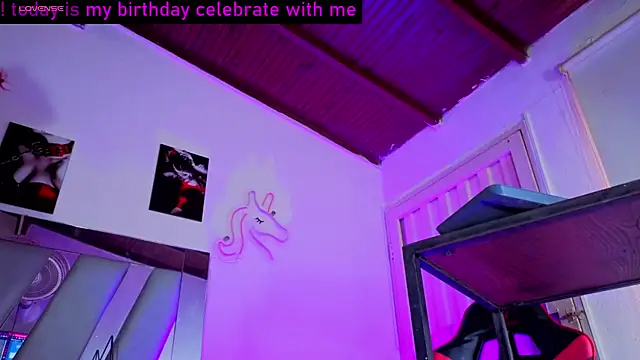 dominatrix_girl webcam
