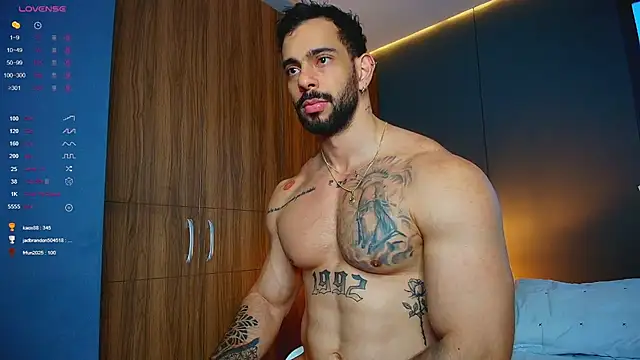 massimo_visconti live cam on StripChat