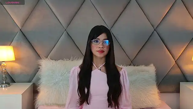 oliviadiaz - OliviaDiaz's free webcam - UK Sex Cams