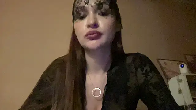Nolenne live cam on StripChat