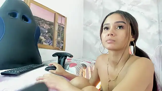 MarianaManzur webcam