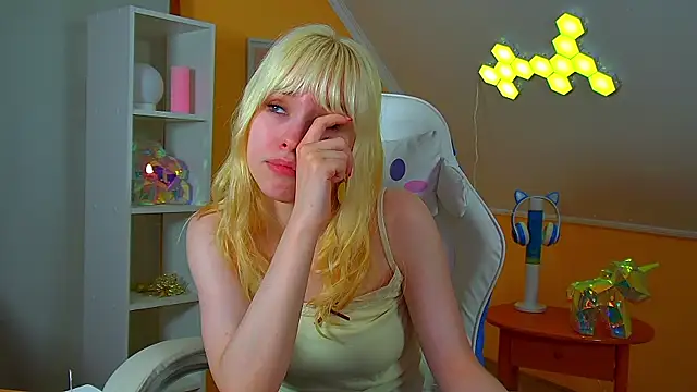 HannahHollis webcam