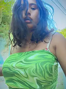 sexi_noemi Live Webcam on Stripchat