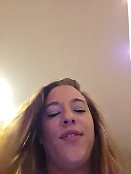 Luna_Lynn
