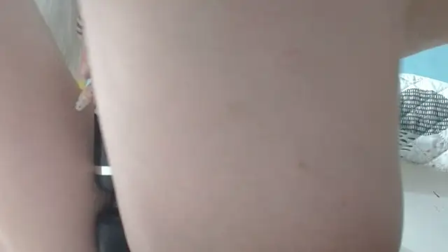 LaraLanee webcam
