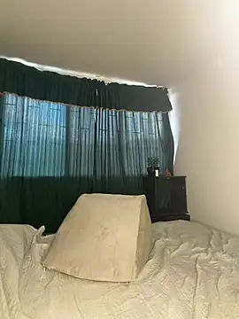 austinjones_ (M young) - Show me that precum 😈🥵
