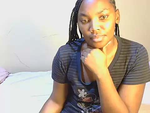 Trina_T live cam on StripChat