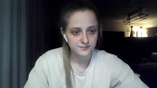 LeaWetGirl webcam
