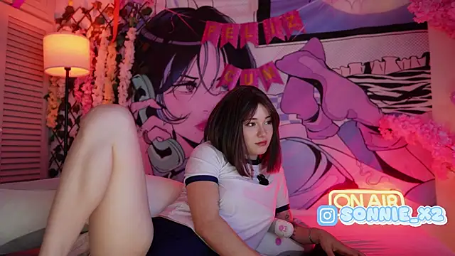 Sonnie_mami Live Web Cam Show