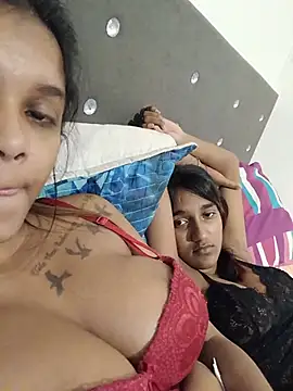 Indianqueen03 webcam