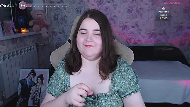 Estelle_Hicks webcam