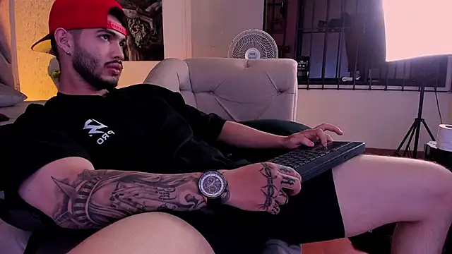 Vincentblack webcam