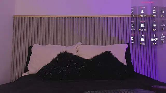 ashvalentine_ webcam