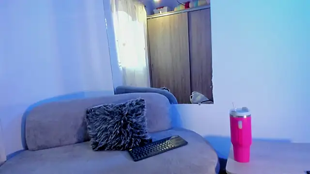 ZoeyMonroe_ webcam