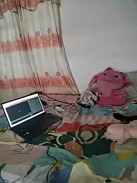 AngelicaStorms webcam