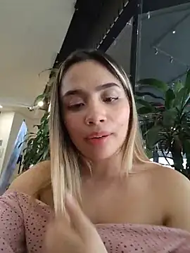 Tina_bebita webcam