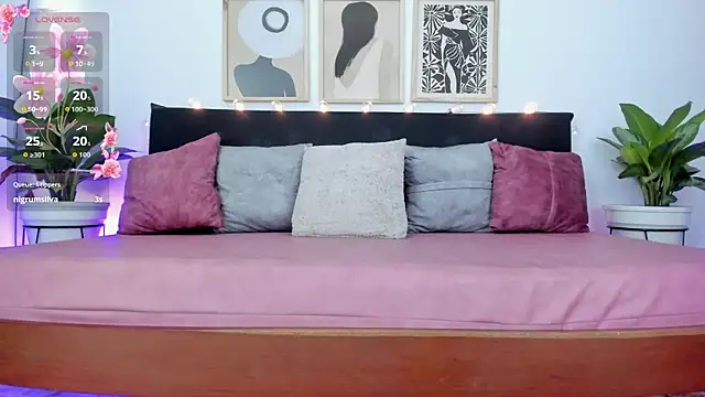 Allison_Peach webcam