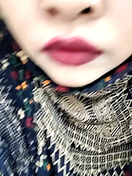 Lovely_Ayesha-