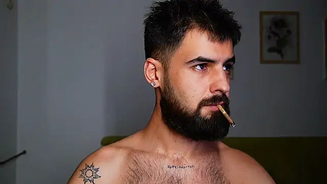 HairyRobxxx webcam
