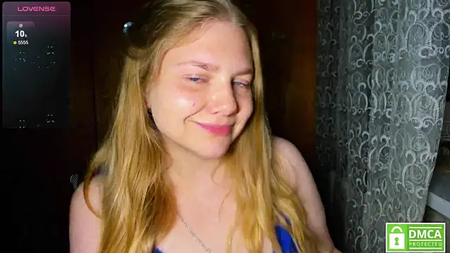 AlinaMors webcam