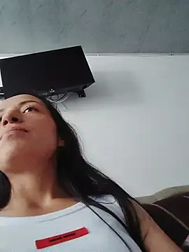 Meeegan_lov webcam