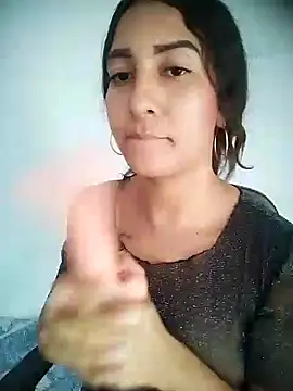 ScarletLovee_ webcam