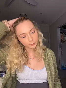 Lotttiee live sex cam