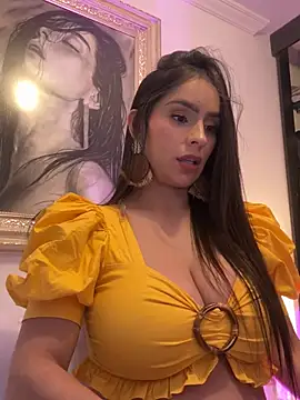 Mau_White live webcam show