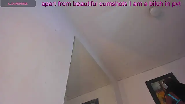 Lanna_big33 webcam